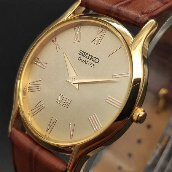 Vintage Style Seiko Quartz Mens Gold Watch & Brown accents W/Leather Strap - Picture 2 of 4